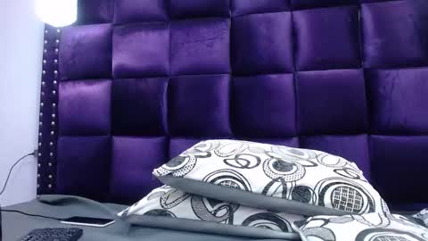 diosalinda online show from 12.17.25