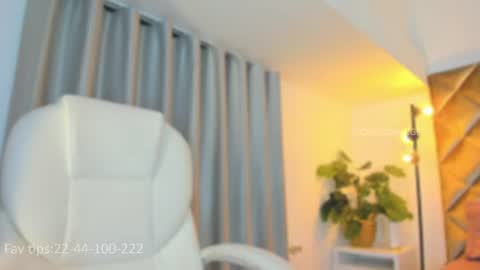 Snapshot of crazyorange4 chatting on 07.04.26 You can ask online show from 07.04.26