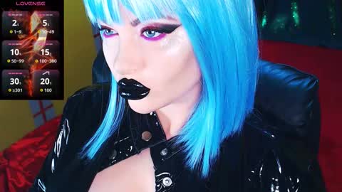 Roxy online show from 02.11.26