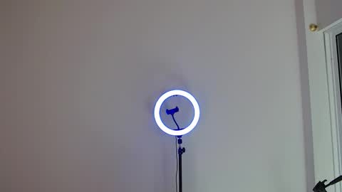 Snapshot of crazyybull chatting on 12.03.25 Bull online show from 12.03.25