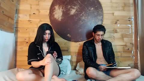  CAMILA Y SEBASTIAN online show from 01.29.25