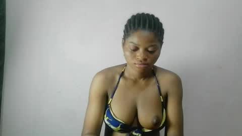 Snapshot of creamy_babyx chatting on 05.13.26 Creamy babyx online show from 05.13.26