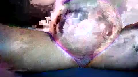 Snapshot of creamy_cunt4uxx chatting on 03.28.26 my pussy always wet online show from 03.28.26