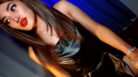 Snapshot of creamycum_celinexxx chatting on 12.26.24 Celine online show from 12.26.24