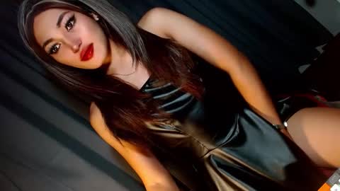 Snapshot of creamycum_celinexxx chatting on 01.13.25 Celine online show from 01.13.25