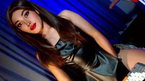 Snapshot of creamycum_celinexxx chatting on 02.10.25 Celine online show from 02.10.25