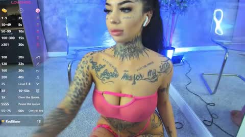 Sophie online show from 09.24.25