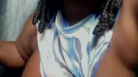 creamyposh1 online show from 10.26.25