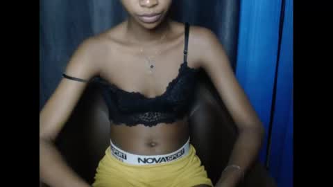 creamyxmuffin online show from 02.24.25
