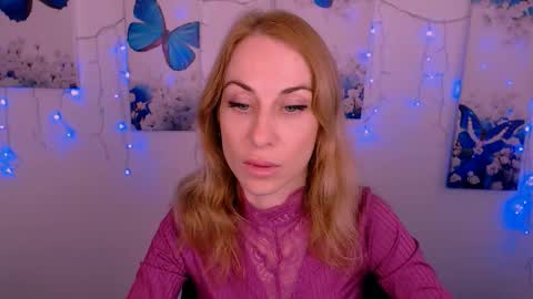 Snapshot of create_your_own_sun chatting on 10.06.25 Lera online show from 10.06.25