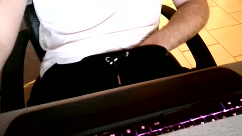 Snapshot of creator8871 chatting on 09.29.25 creator8871 online show from 09.29.25