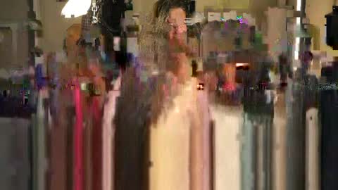 Creature Marie online show from 04.04.26