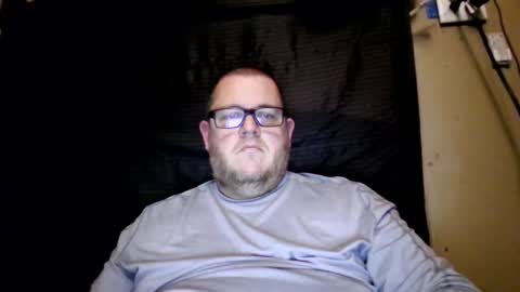 The hopeless romantic online show from 01.30.25