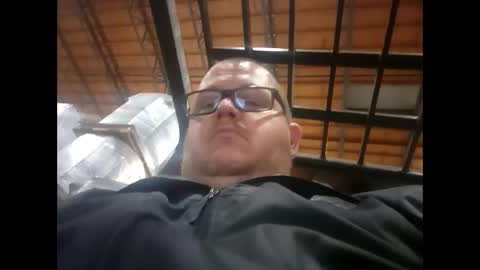 The hopeless romantic online show from 02.25.25