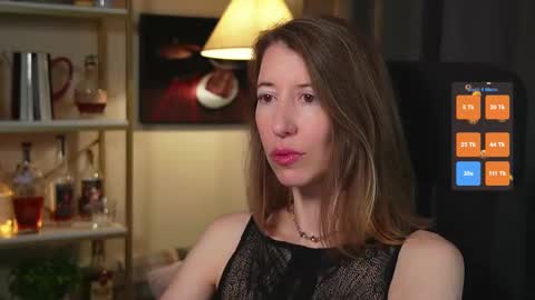 Quinn de la Creme online show from 11.11.25