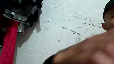 cricoupn13 online show from 10.23.25