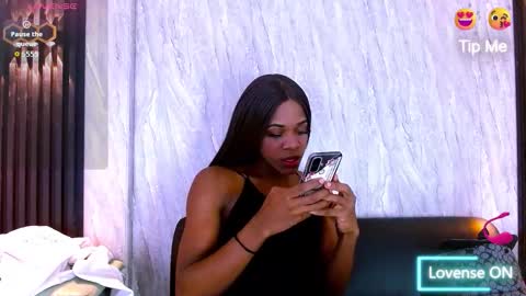 CriisBrown  online show from 01.14.26