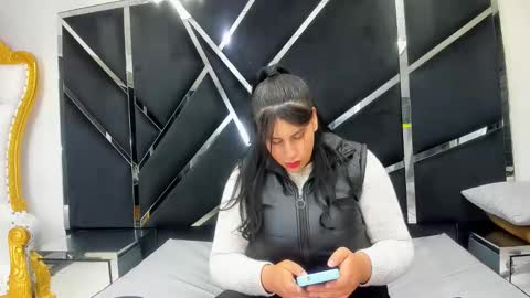 Snapshot of criistaal__ chatting on 05.24.26 Criistaal online show from 05.24.26