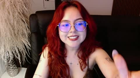 Snapshot of crimson_tati chatting on 12.06.24 Tatiana online show from 12.06.24