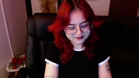 Snapshot of crimson_tati chatting on 03.07.25 Tatiana online show from 03.07.25