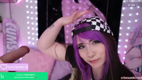 Crimson Kitten online show from 10.04.25