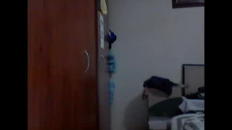 cris2428 online show from 01.17.25