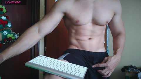 cris2428 online show from 11.29.25