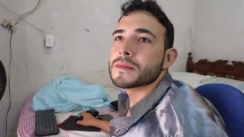 Snapshot of cris_simons chatting on 12.15.24 cris_simons online show from 12.15.24