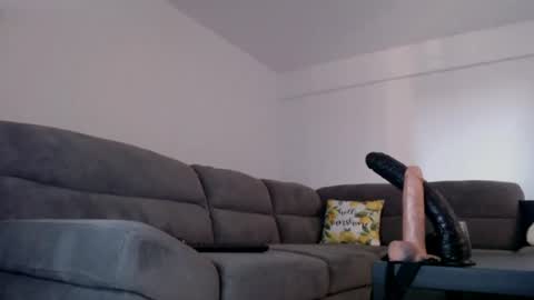 cris_tinne online show from 06.25.26