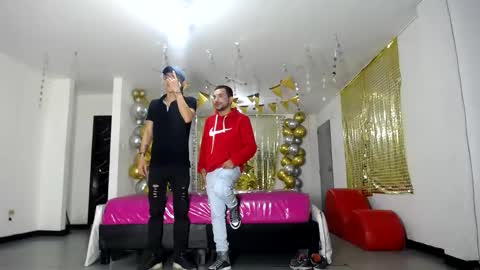 Snapshot of crismens chatting on 02.06.25 crismens online show from 02.06.25