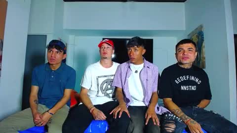 Snapshot of crismens chatting on 09.11.25 crismens online show from 09.11.25