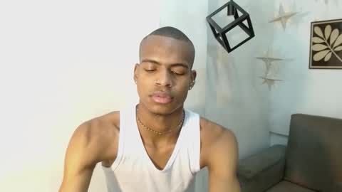 criss_zuri online show from 10.07.25