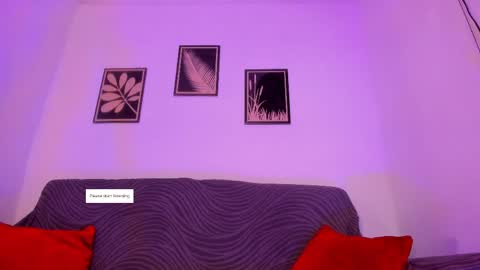 Snapshot of criss_zuri chatting on 03.26.26 criss_zuri online show from 03.26.26