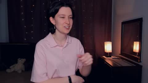 Clara online show from 12.02.25