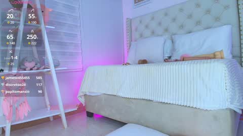 Cristal  online show from 01.08.25