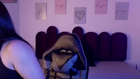  Alejandra from Wednesday to Saturday from 1000 pm to 400 am Colombian hour online show from 03.16.26