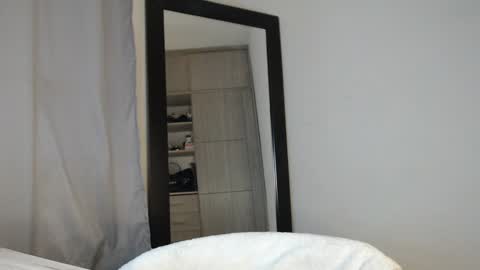 Snapshot of cristal_sexyboobs_ chatting on 01.22.25 Cristal online show from 01.22.25