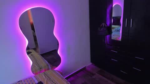 cristal_t2 online show from 03.05.26