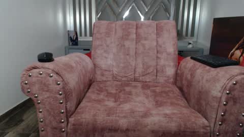 Snapshot of cristalbeautiful1 chatting on 02.28.25 Natalie                      online show from 02.28.25