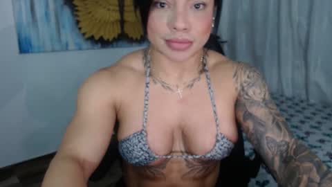 Snapshot of cristalbeautiful1 chatting on 09.28.25 Natalie                      online show from 09.28.25