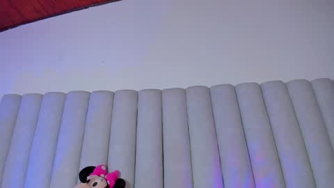 Nicole  Connection time 220pm-910pmCol online show from 02.12.25