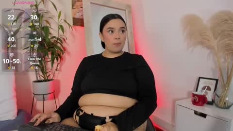 Cristal Cute  online show from 11.25.25