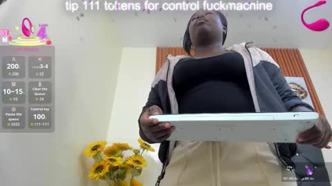 cristale69 online show from 11.14.25