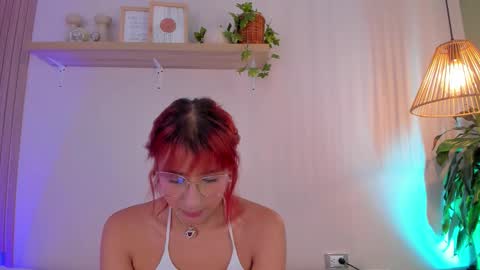 Snapshot of cristalfoxy_ chatting on 02.07.26 cristalfoxy_ online show from 02.07.26