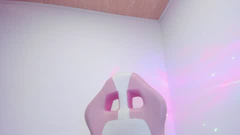 Snapshot of cristall_sweett0 chatting on 06.30.26 sofia online show from 06.30.26