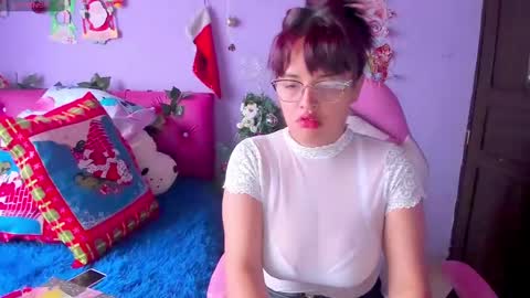 Snapshot of cristaln07 chatting on 01.03.25 Natis online show from 01.03.25
