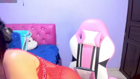 Snapshot of cristaln07 chatting on 02.20.25 Natis online show from 02.20.25