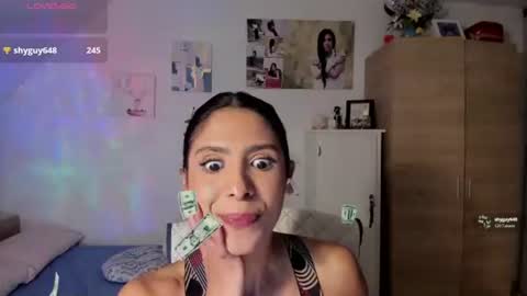 Snapshot of cristamunez chatting on 07.15.26 veronika online show from 07.15.26