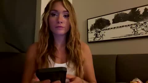 Crista online show from 09.15.25