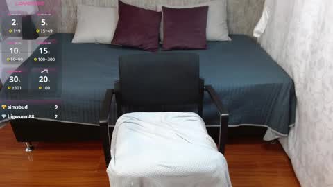 Snapshot of cristhin_ chatting on 10.21.25 Im Cristhin online show from 10.21.25